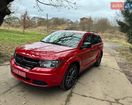 Красный Додж Джорни, объемом двигателя 2.36 л и пробегом 164 тыс. км за 10500 $, фото 6 на Automoto.ua