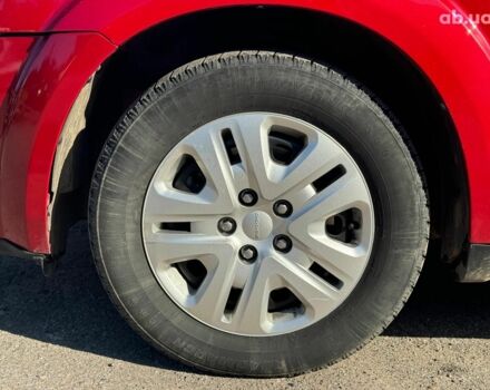 Красный Додж Джорни, объемом двигателя 2.4 л и пробегом 128 тыс. км за 10280 $, фото 11 на Automoto.ua