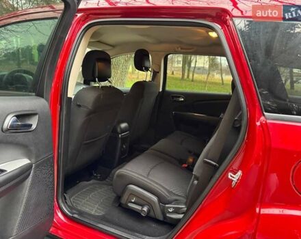 Красный Додж Джорни, объемом двигателя 2.36 л и пробегом 164 тыс. км за 10500 $, фото 24 на Automoto.ua