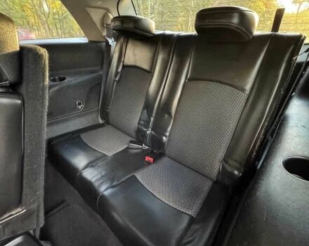 Красный Додж Джорни, объемом двигателя 3.6 л и пробегом 46 тыс. км за 2000 $, фото 10 на Automoto.ua