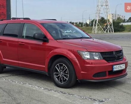 Красный Додж Джорни, объемом двигателя 2.36 л и пробегом 125 тыс. км за 13300 $, фото 2 на Automoto.ua