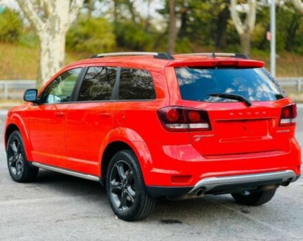 Красный Додж Джорни, объемом двигателя 3.6 л и пробегом 46 тыс. км за 2000 $, фото 4 на Automoto.ua