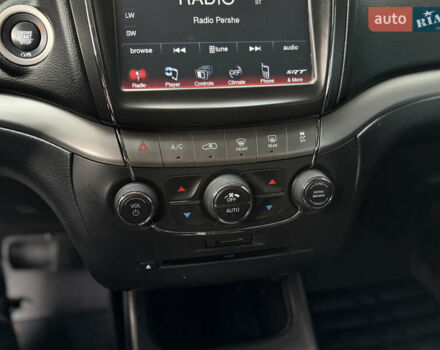 Червоний Додж Джорні, об'ємом двигуна 3.6 л та пробігом 156 тис. км за 13900 $, фото 28 на Automoto.ua