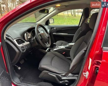 Красный Додж Джорни, объемом двигателя 2.36 л и пробегом 164 тыс. км за 10500 $, фото 26 на Automoto.ua