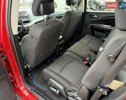 Красный Додж Джорни, объемом двигателя 2.36 л и пробегом 106 тыс. км за 11000 $, фото 44 на Automoto.ua