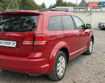 Красный Додж Джорни, объемом двигателя 2.36 л и пробегом 106 тыс. км за 11000 $, фото 13 на Automoto.ua