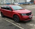 Красный Додж Джорни, объемом двигателя 2.36 л и пробегом 150 тыс. км за 9500 $, фото 1 на Automoto.ua