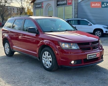 Додж Джорні 2018 у Вінниці на Automoto.ua Червоний Додж Джорні, об'ємом двигуна 2.4 л та пробігом 128 тис. км за 10290 $, фото 3 на Automoto.ua