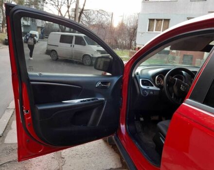 Красный Додж Джорни, объемом двигателя 2.4 л и пробегом 128 тыс. км за 10500 $, фото 6 на Automoto.ua