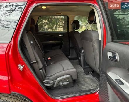 Красный Додж Джорни, объемом двигателя 2.36 л и пробегом 164 тыс. км за 10500 $, фото 19 на Automoto.ua