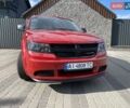 Красный Додж Джорни, объемом двигателя 2.36 л и пробегом 95 тыс. км за 11800 $, фото 2 на Automoto.ua