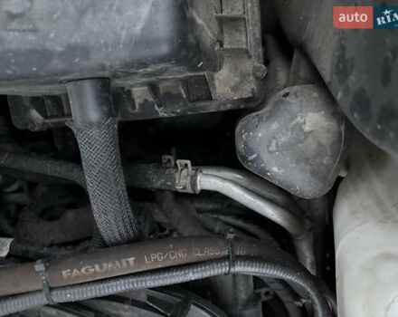 Красный Додж Джорни, объемом двигателя 3.6 л и пробегом 117 тыс. км за 19000 $, фото 51 на Automoto.ua