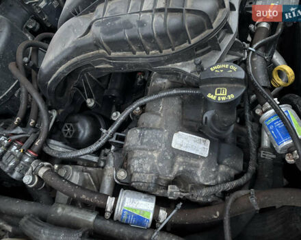 Красный Додж Джорни, объемом двигателя 3.6 л и пробегом 117 тыс. км за 19000 $, фото 49 на Automoto.ua