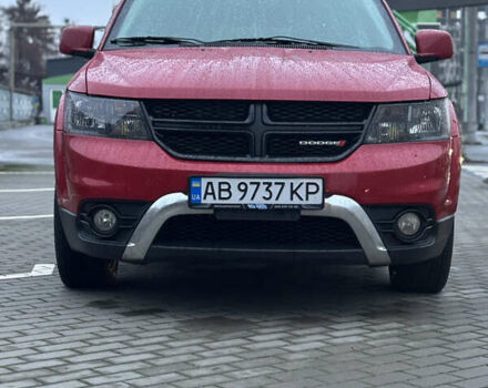Красный Додж Джорни, объемом двигателя 3.6 л и пробегом 117 тыс. км за 19000 $, фото 2 на Automoto.ua