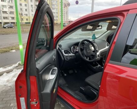 Красный Додж Джорни, объемом двигателя 2.4 л и пробегом 152 тыс. км за 12500 $, фото 8 на Automoto.ua