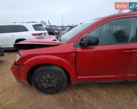 Красный Додж Джорни, объемом двигателя 2.4 л и пробегом 140 тыс. км за 9200 $, фото 2 на Automoto.ua