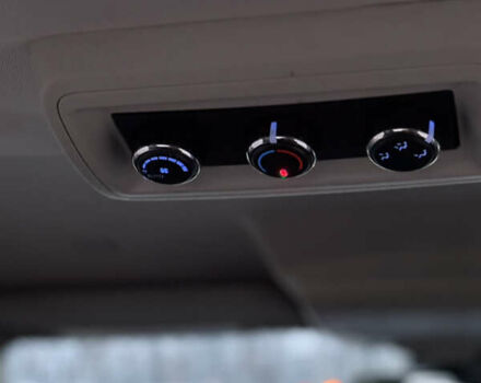 Красный Додж Джорни, объемом двигателя 3.6 л и пробегом 117 тыс. км за 19000 $, фото 45 на Automoto.ua