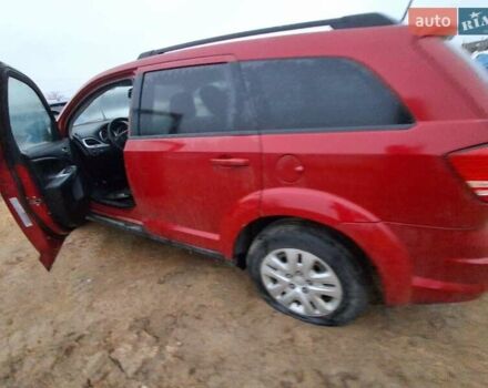 Красный Додж Джорни, объемом двигателя 2.4 л и пробегом 140 тыс. км за 9200 $, фото 5 на Automoto.ua