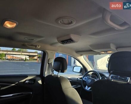 Красный Додж Джорни, объемом двигателя 3.61 л и пробегом 145 тыс. км за 11500 $, фото 11 на Automoto.ua