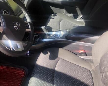 Красный Додж Джорни, объемом двигателя 2.36 л и пробегом 63 тыс. км за 14300 $, фото 4 на Automoto.ua