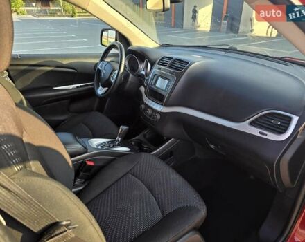 Красный Додж Джорни, объемом двигателя 3.61 л и пробегом 145 тыс. км за 11500 $, фото 12 на Automoto.ua