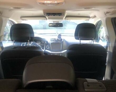 Красный Додж Джорни, объемом двигателя 2.36 л и пробегом 63 тыс. км за 14300 $, фото 6 на Automoto.ua