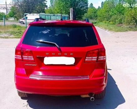 Червоний Додж Джорні, об'ємом двигуна 0 л та пробігом 135 тис. км за 10500 $, фото 2 на Automoto.ua