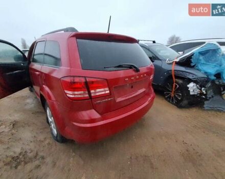 Красный Додж Джорни, объемом двигателя 2.4 л и пробегом 140 тыс. км за 9200 $, фото 4 на Automoto.ua