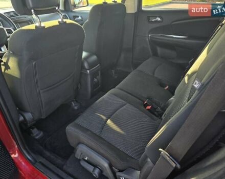 Красный Додж Джорни, объемом двигателя 3.61 л и пробегом 145 тыс. км за 11500 $, фото 9 на Automoto.ua