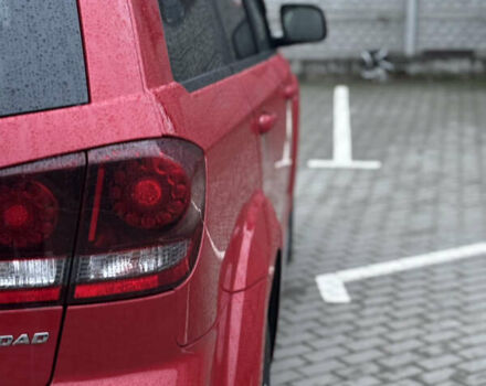 Красный Додж Джорни, объемом двигателя 3.6 л и пробегом 117 тыс. км за 19000 $, фото 13 на Automoto.ua