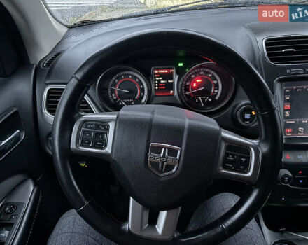 Красный Додж Джорни, объемом двигателя 3.6 л и пробегом 117 тыс. км за 19000 $, фото 33 на Automoto.ua