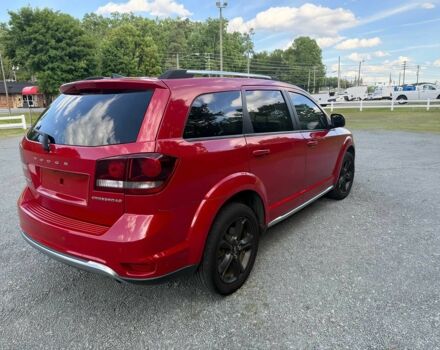 Красный Додж Джорни, объемом двигателя 2.4 л и пробегом 43 тыс. км за 13800 $, фото 4 на Automoto.ua