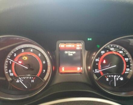 Красный Додж Джорни, объемом двигателя 2.4 л и пробегом 131 тыс. км за 1900 $, фото 8 на Automoto.ua