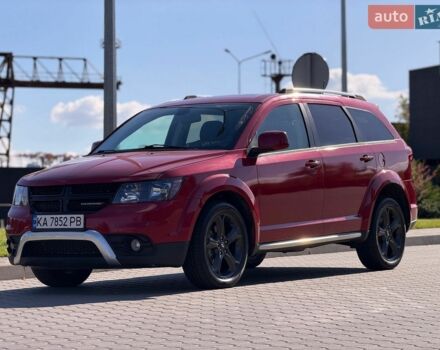 Красный Додж Джорни, объемом двигателя 2.36 л и пробегом 150 тыс. км за 13899 $, фото 1 на Automoto.ua