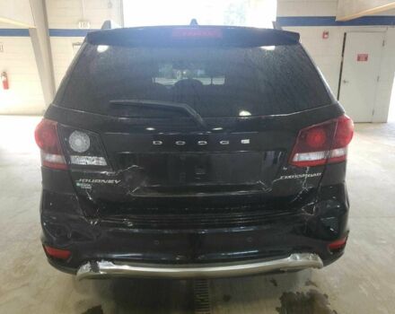 Красный Додж Джорни, объемом двигателя 2.4 л и пробегом 131 тыс. км за 1900 $, фото 5 на Automoto.ua