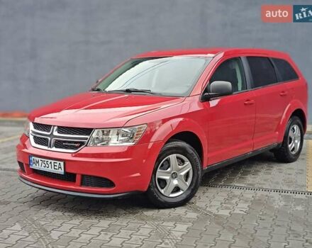 Красный Додж Джорни, объемом двигателя 2.36 л и пробегом 163 тыс. км за 8600 $, фото 1 на Automoto.ua