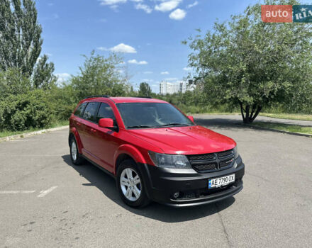 Красный Додж Джорни, объемом двигателя 2.36 л и пробегом 274 тыс. км за 9599 $, фото 1 на Automoto.ua