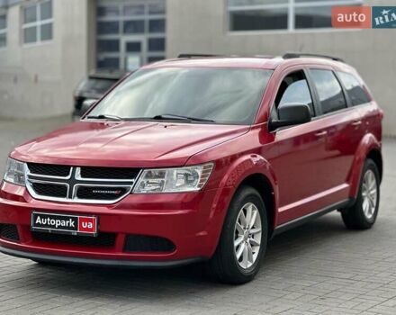 Красный Додж Джорни, объемом двигателя 2.4 л и пробегом 205 тыс. км за 10490 $, фото 1 на Automoto.ua