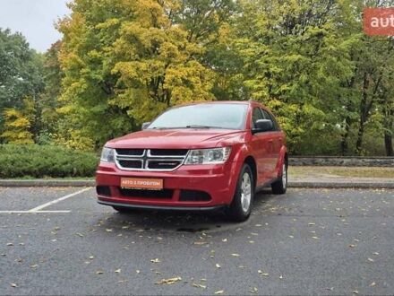Красный Додж Джорни, объемом двигателя 2.36 л и пробегом 190 тыс. км за 11700 $, фото 1 на Automoto.ua