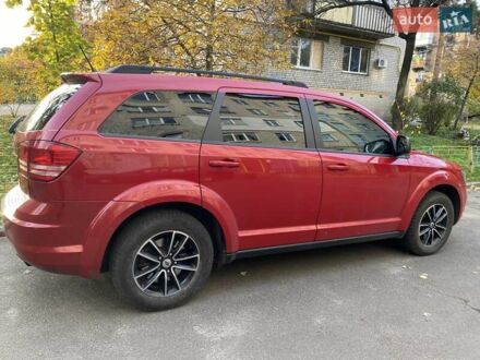 Червоний Додж Джорні, об'ємом двигуна 2.36 л та пробігом 140 тис. км за 10800 $, фото 1 на Automoto.ua