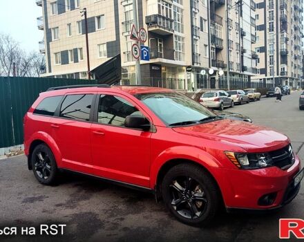 Красный Додж Джорни, объемом двигателя 2.4 л и пробегом 77 тыс. км за 13500 $, фото 1 на Automoto.ua