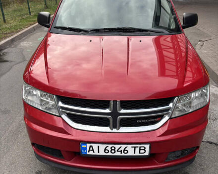 Красный Додж Джорни, объемом двигателя 2.36 л и пробегом 225 тыс. км за 10500 $, фото 1 на Automoto.ua