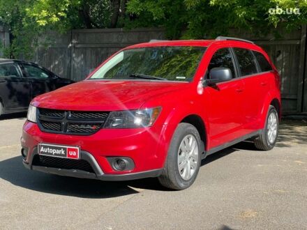 Додж Джорни 2017 в Киеве на Automoto.ua Красный Додж Джорни, объемом двигателя 2.4 л и пробегом 92 тыс. км за 13990 $, фото 1 на Automoto.ua