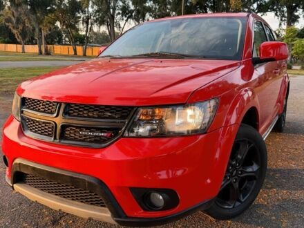 Красный Додж Джорни, объемом двигателя 3.6 л и пробегом 47 тыс. км за 10900 $, фото 1 на Automoto.ua