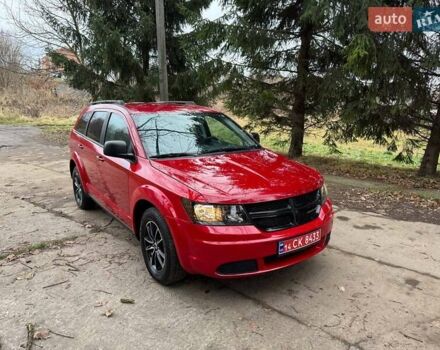 Красный Додж Джорни, объемом двигателя 2.36 л и пробегом 164 тыс. км за 10500 $, фото 1 на Automoto.ua