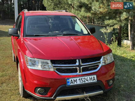 Красный Додж Джорни, объемом двигателя 2.36 л и пробегом 42 тыс. км за 12499 $, фото 1 на Automoto.ua