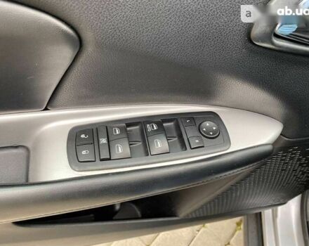 Додж Джорни, объемом двигателя 0 л и пробегом 119 тыс. км за 14300 $, фото 19 на Automoto.ua
