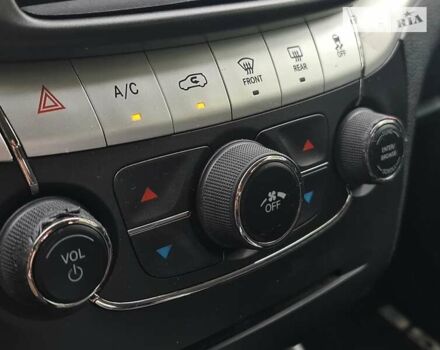 Додж Джорни, объемом двигателя 2.36 л и пробегом 284 тыс. км за 10999 $, фото 17 на Automoto.ua