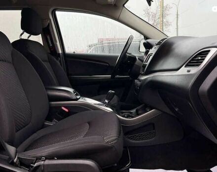 Додж Джорни, объемом двигателя 2.4 л и пробегом 157 тыс. км за 9000 $, фото 16 на Automoto.ua