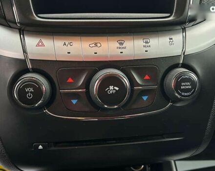 Додж Джорни, объемом двигателя 2.4 л и пробегом 157 тыс. км за 9000 $, фото 13 на Automoto.ua